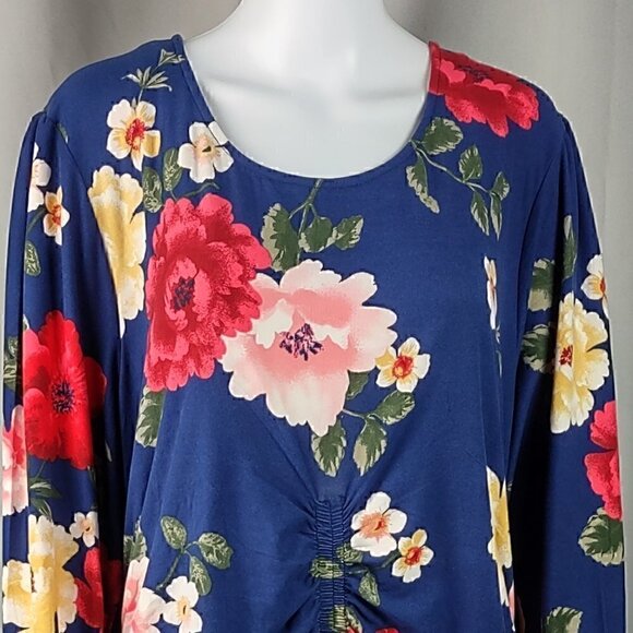 DEREK HEART NAVY BLUE FLORAL DRESS RUCHED SIDES AND FRONT. SIZE 3X - Picture 2 of 14